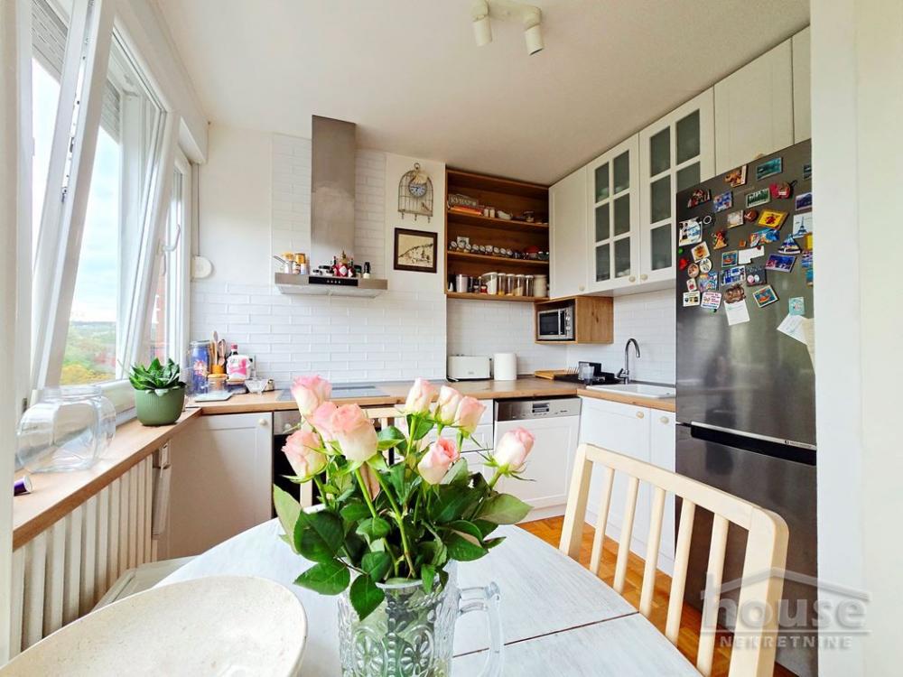 Slika 8 - Stan,NOVI SAD,LIMAN 4,kv: 114.00, € 350000, ID: 1063480