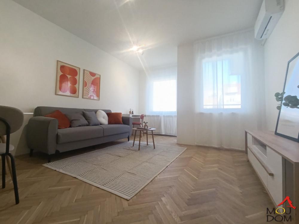 Slika 2 - Stan,NOVI SAD,BULEVAR EVROPE,kv: 28, € 91650, ID: 1031230