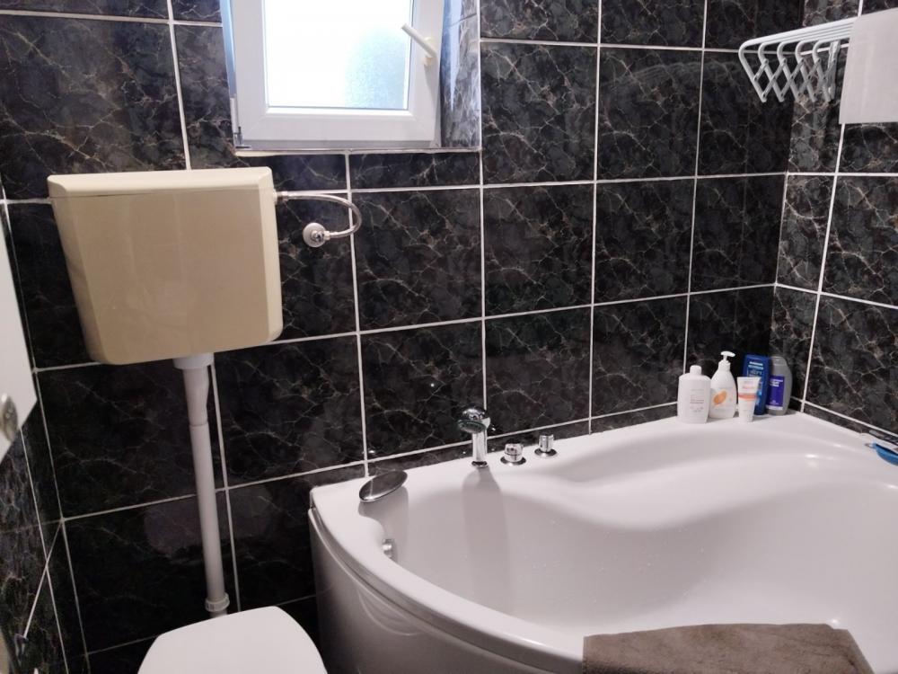 Slika 7 - Stan,NOVI SAD,TELEP,kv: 45.00, € 78500, ID: 1055732