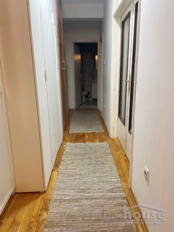 Slika 11 - Stan,NOVI SAD,BULEVAR,kv: 57.00, € 151000, ID: 1063816