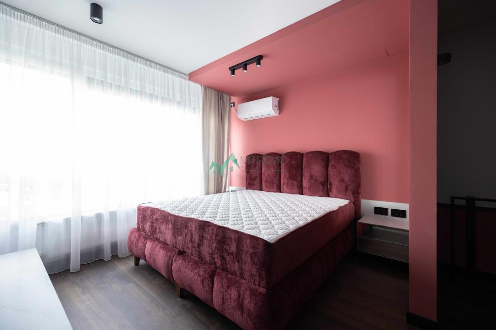 Slika 1 - Novi Sad, Sajam - Kompletno i kvalitetno nameštena komforna garsonjera - povrat PDV-a 