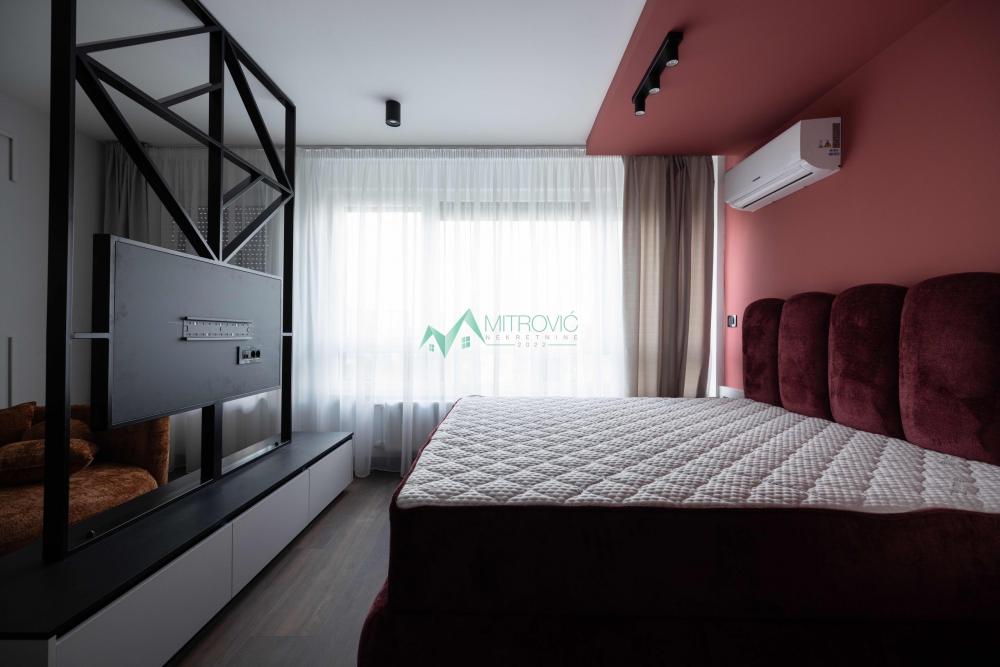 Slika 3 - Novi Sad, Sajam - Kompletno i kvalitetno nameštena komforna garsonjera - povrat PDV-a 