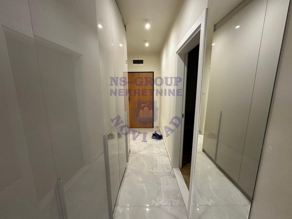 Slika 2 - Dvosoban, 50m2, Grbavica Novi Sad