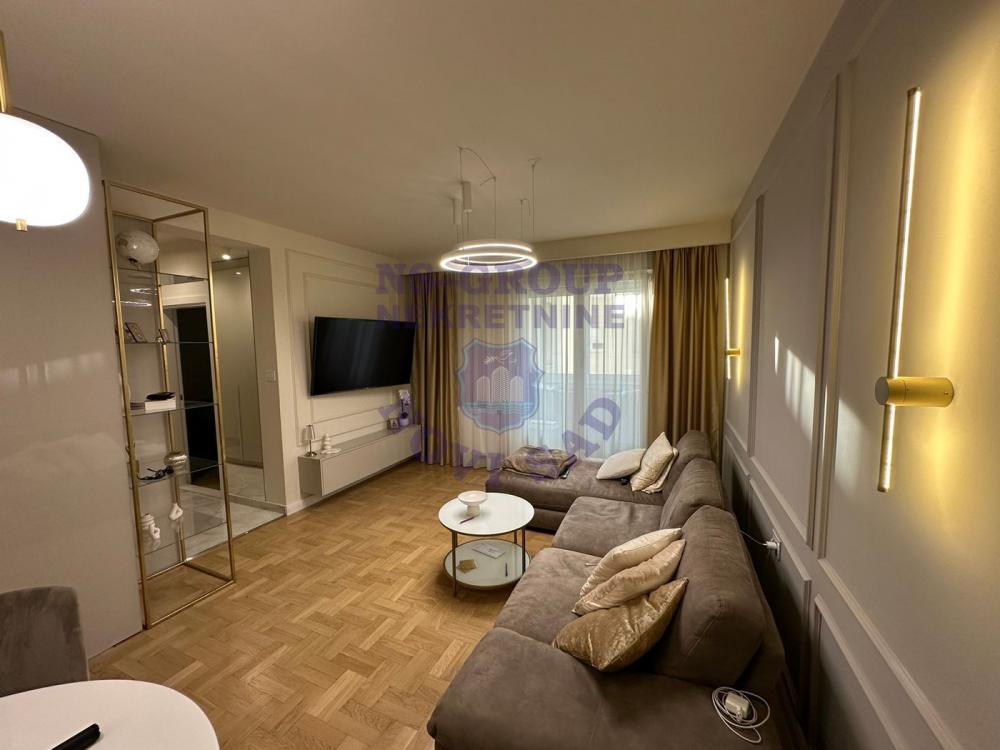 Glavna slika -Dvosoban, 50m2, Grbavica Novi Sad