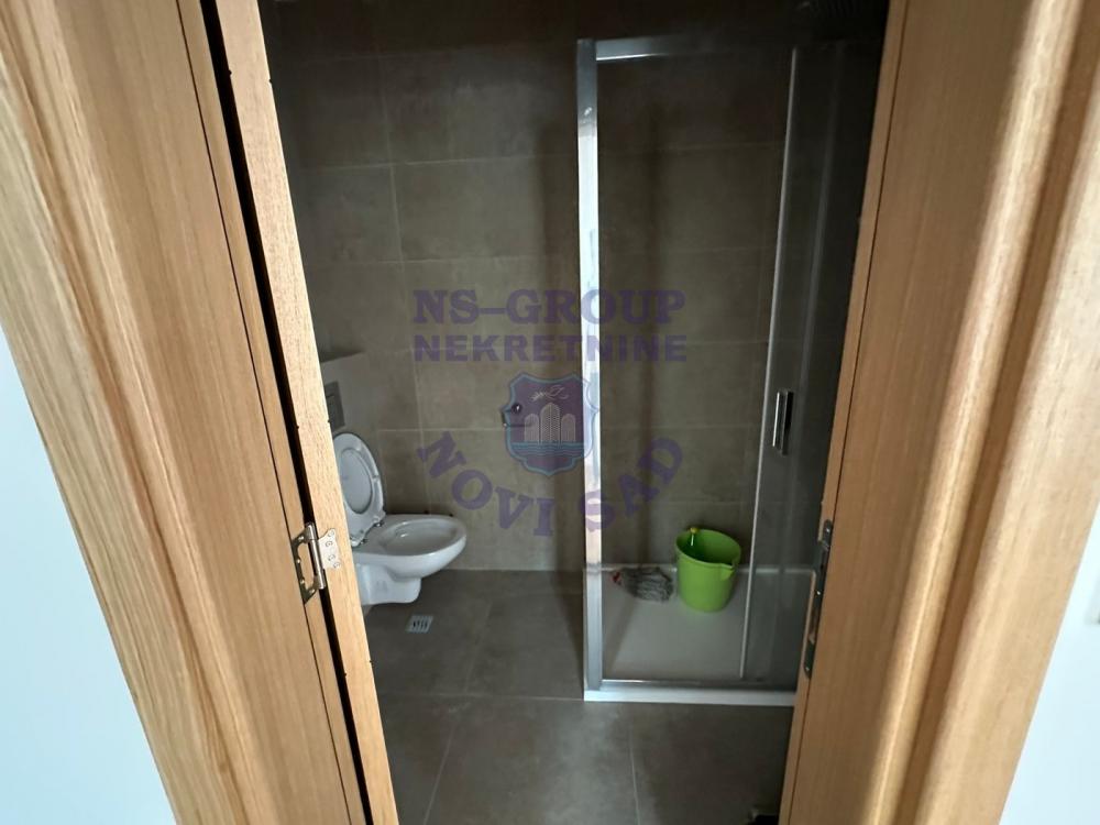 Slika 6 - Prodaja stana, Bulevar Evrope Novi Sad