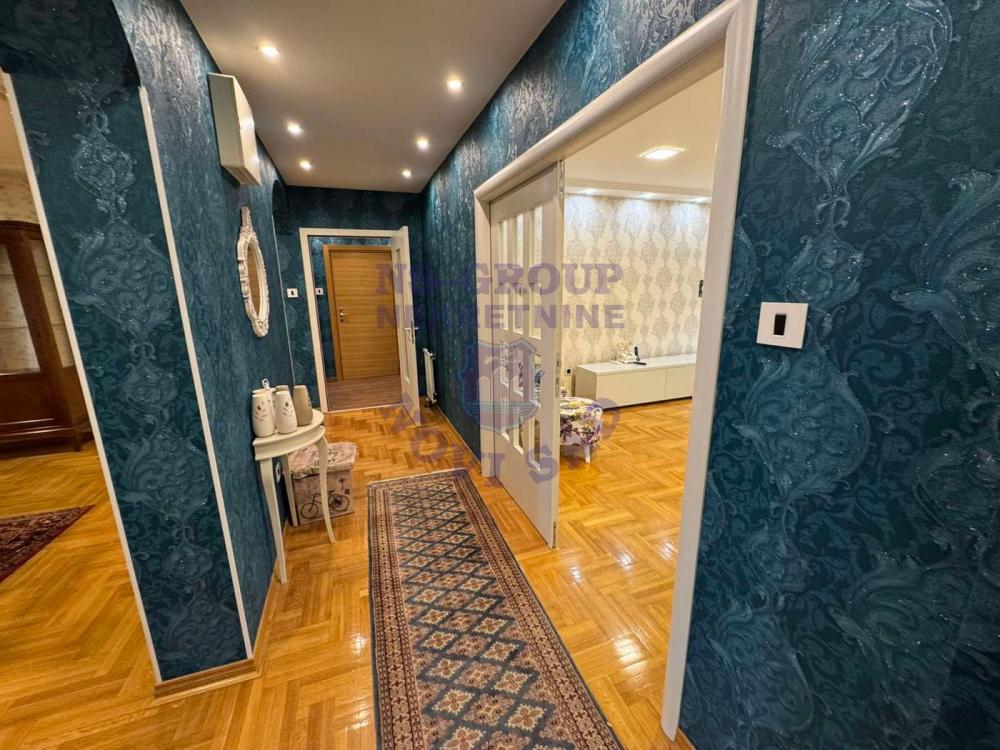 Slika 2 - Petosoban, Grbavica Novi Sad