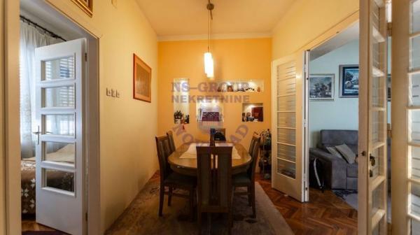 Slika 2 - Dvoiposoban, 80m2, Novi Sad centar Novi Sad, sa terasom