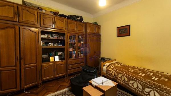 Slika 5 - Dvoiposoban, 80m2, Novi Sad centar Novi Sad, sa terasom