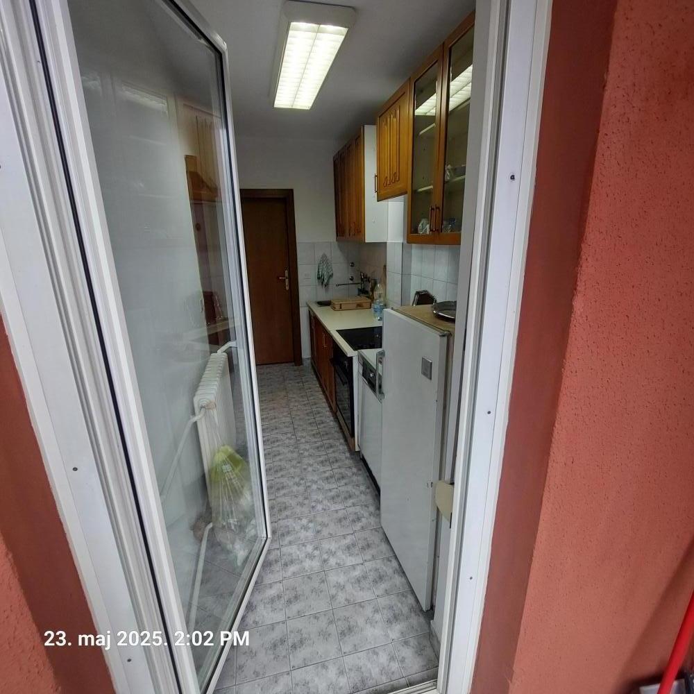 Slika 4 - Dvosoban, 54m2, Pasterova 26 Novi Sad, sa terasom, ima lift