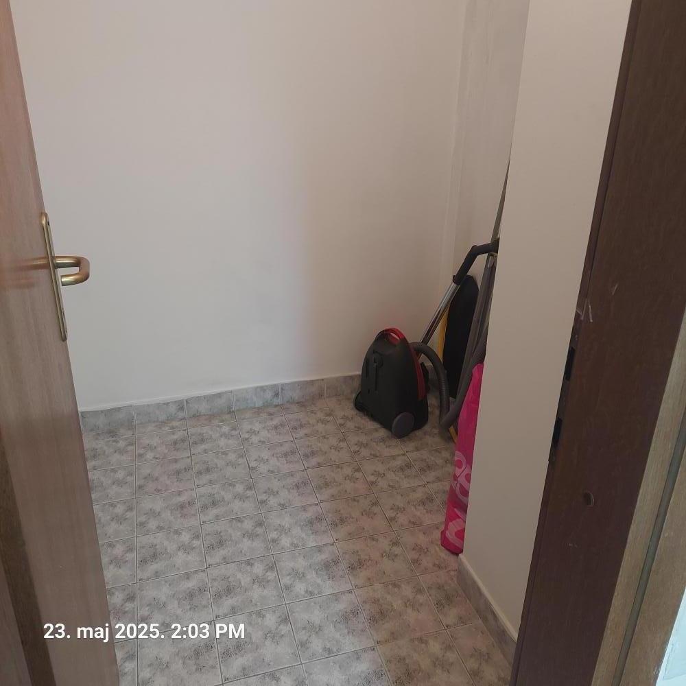 Slika 6 - Dvosoban, 54m2, Pasterova 26 Novi Sad, sa terasom, ima lift