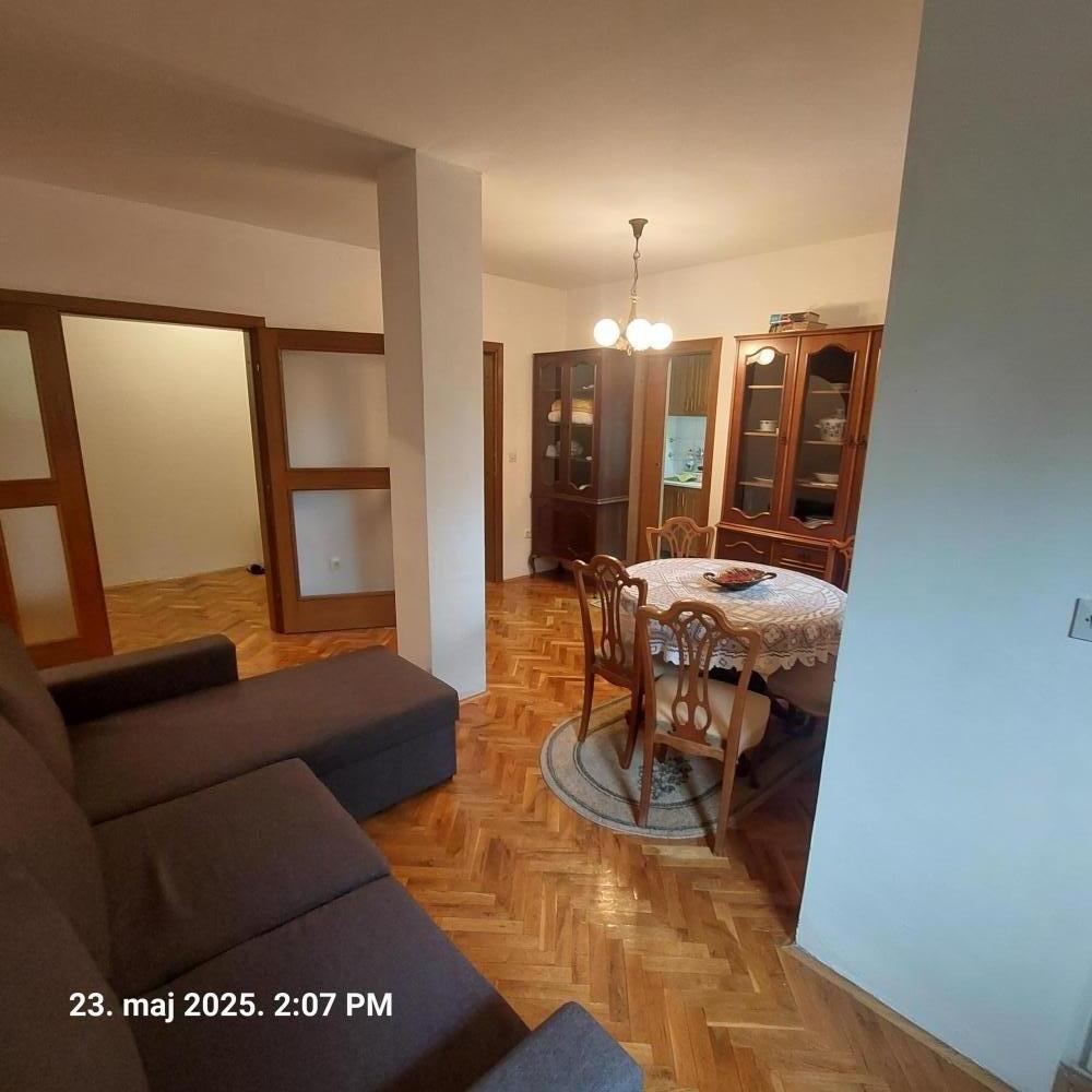 Slika 0 - Dvosoban, 54m2, Pasterova 26 Novi Sad, sa terasom, ima lift