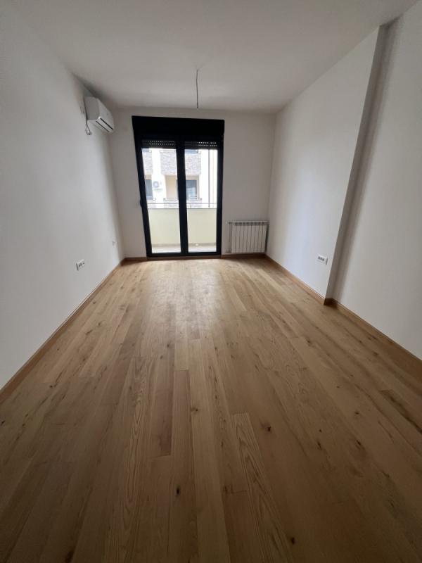 Slika 4 - Stan,NOVI SAD,TELEP,kv: 40.35, € 120550, ID: 1058492