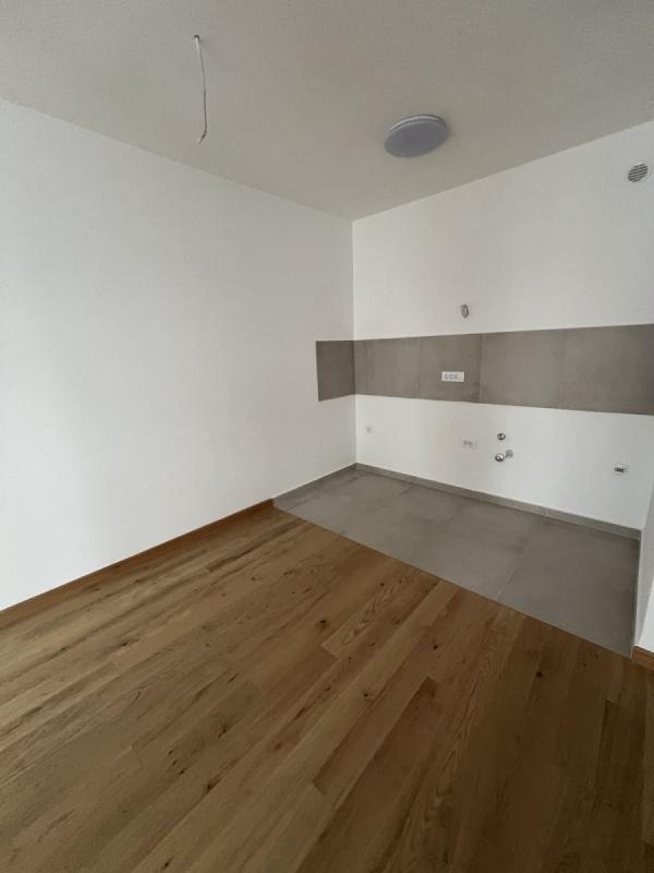 Slika 3 - Stan,NOVI SAD,TELEP,kv: 40.35, € 120550, ID: 1058492
