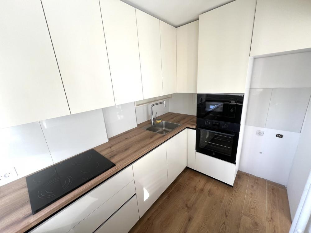 Slika 4 - Stan,NOVI SAD,BULEVAR,kv: 75, € 221500, ID: 1019254