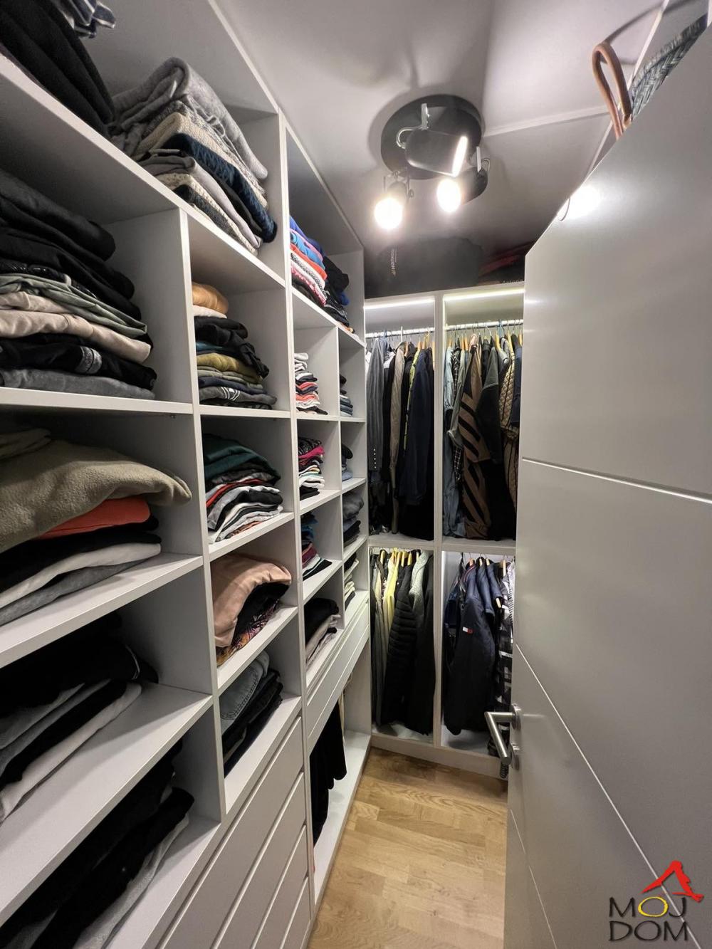 Slika 9 - Stan,NOVI SAD,TELEP,kv: 87, € 242000, ID: 1025887