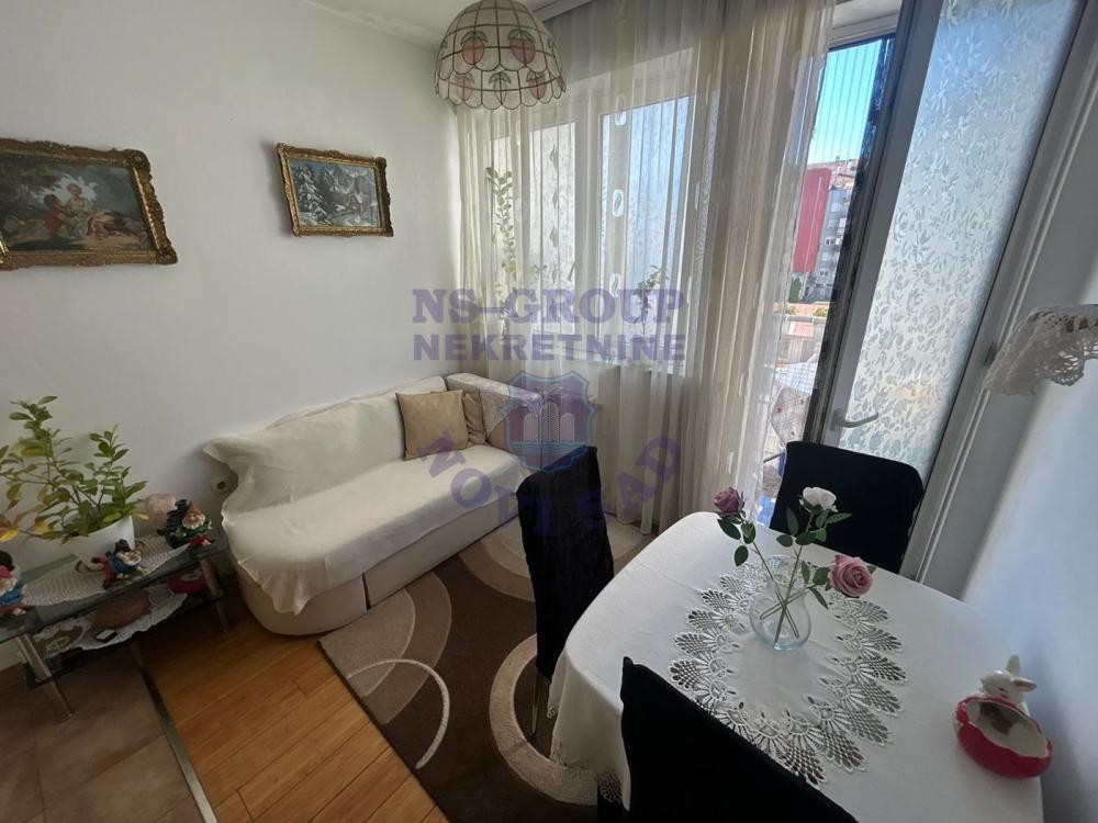 Glavna slika -Jednoiposoban na Novoj Detelinari 