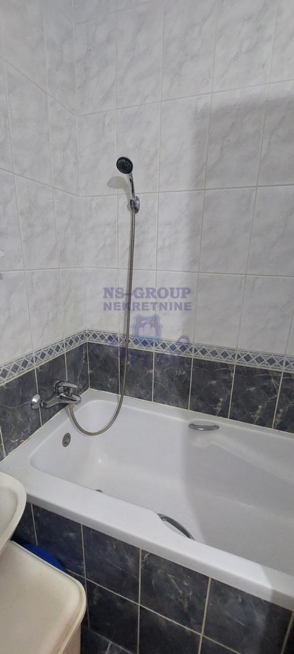 Slika 9 - Dvoiposoban stan na Limanu 3