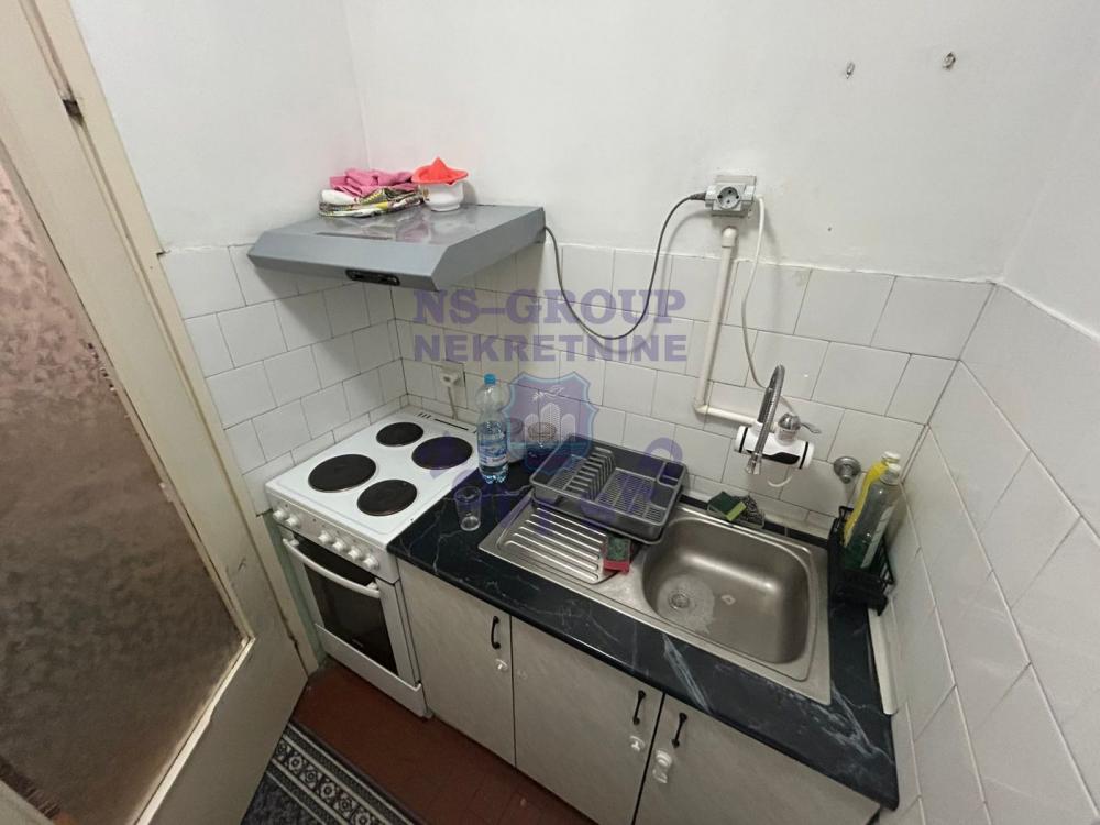 Slika 4 - Dvosoban stan kod Železničke stanice 