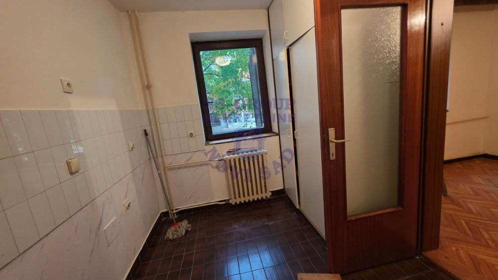 Slika 4 - Trosoban stan na Bulevaru Patrijarha Pavla