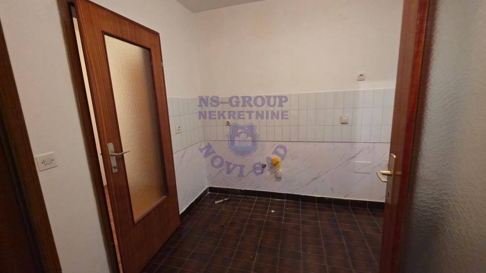 Slika 6 - Trosoban stan na Bulevaru Patrijarha Pavla