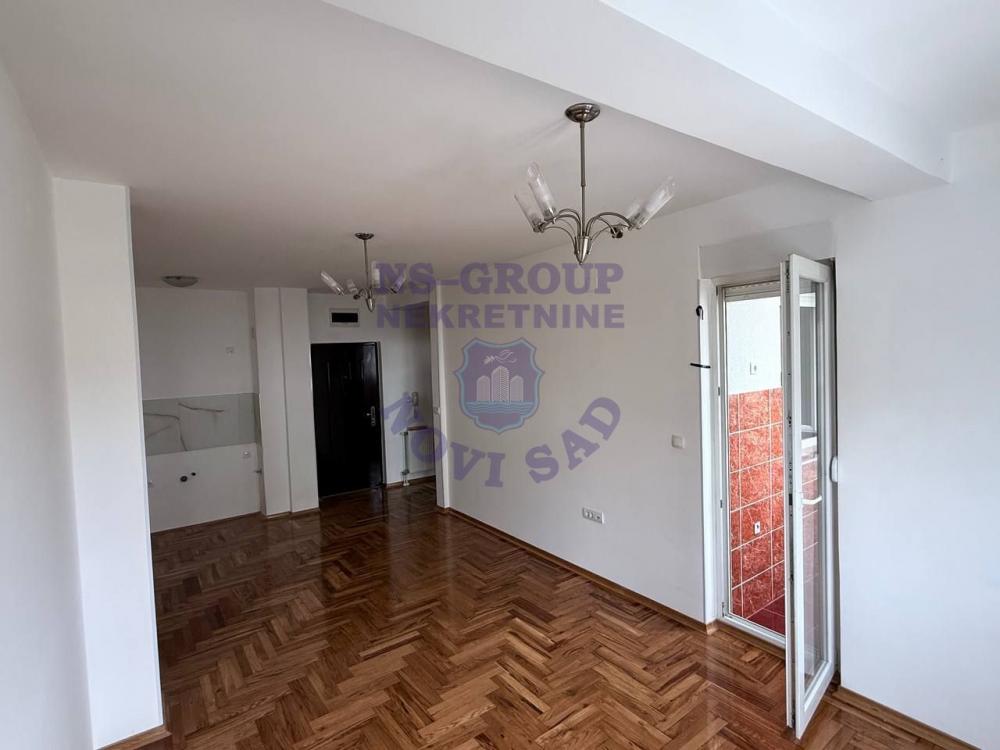 Slika 1 - Prodaja stana, 36m2, Bulevar patrijarha Pavla (Somborski bulevar) Novi Sad