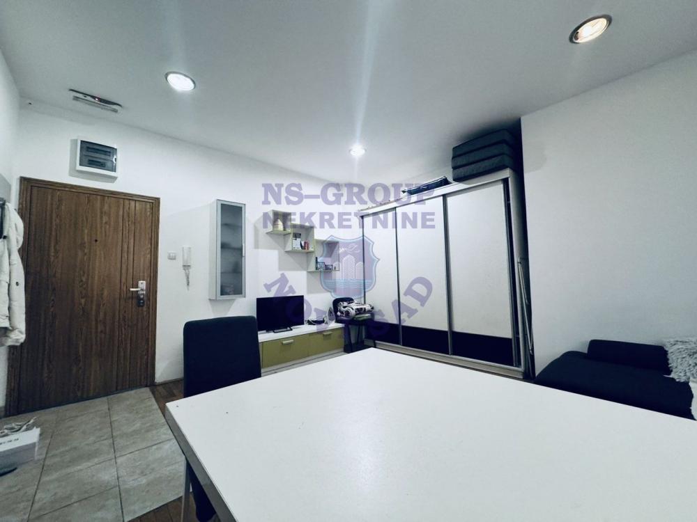 Slika 3 - Garsonjera na Bulevaru Evrope