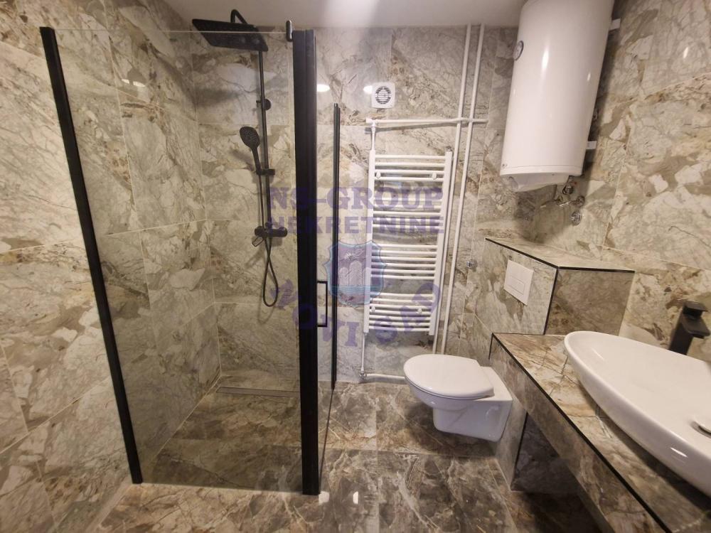 Slika 5 - Dvoiposoban stan kod Železničke stanice