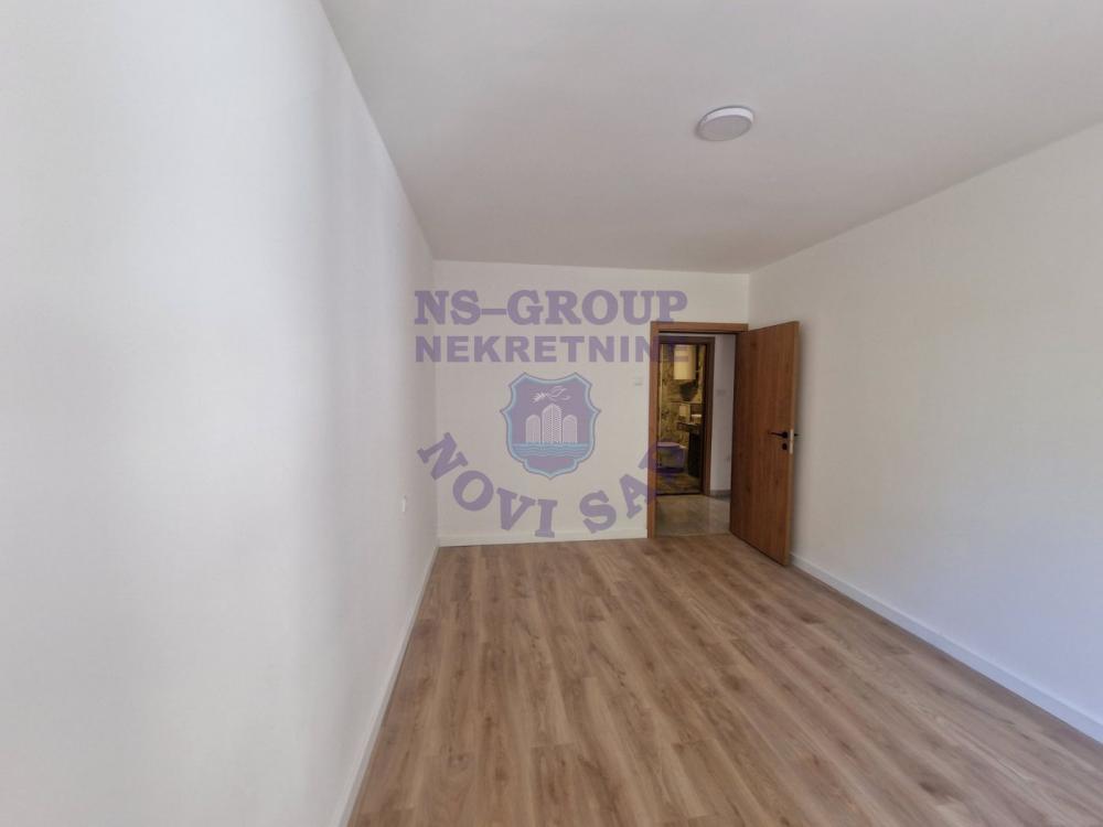 Slika 3 - Dvoiposoban stan kod Železničke stanice