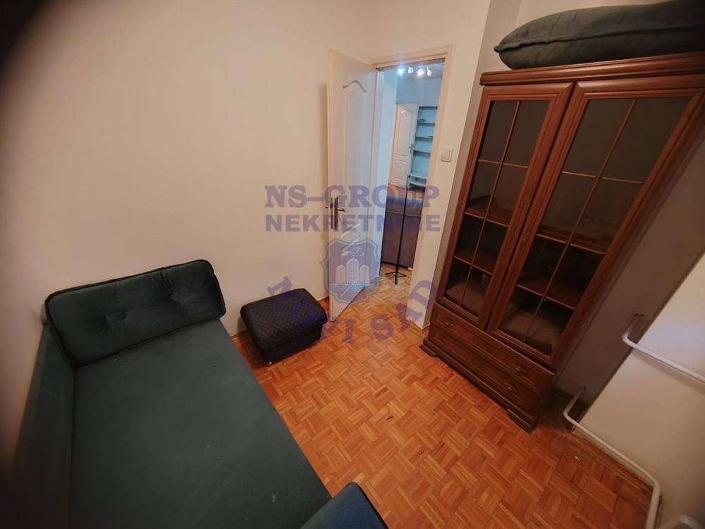 Slika 2 - Troiposoban stan na Novom Naselju 