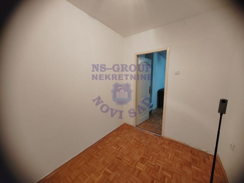 Slika 4 - Troiposoban stan na Novom Naselju 