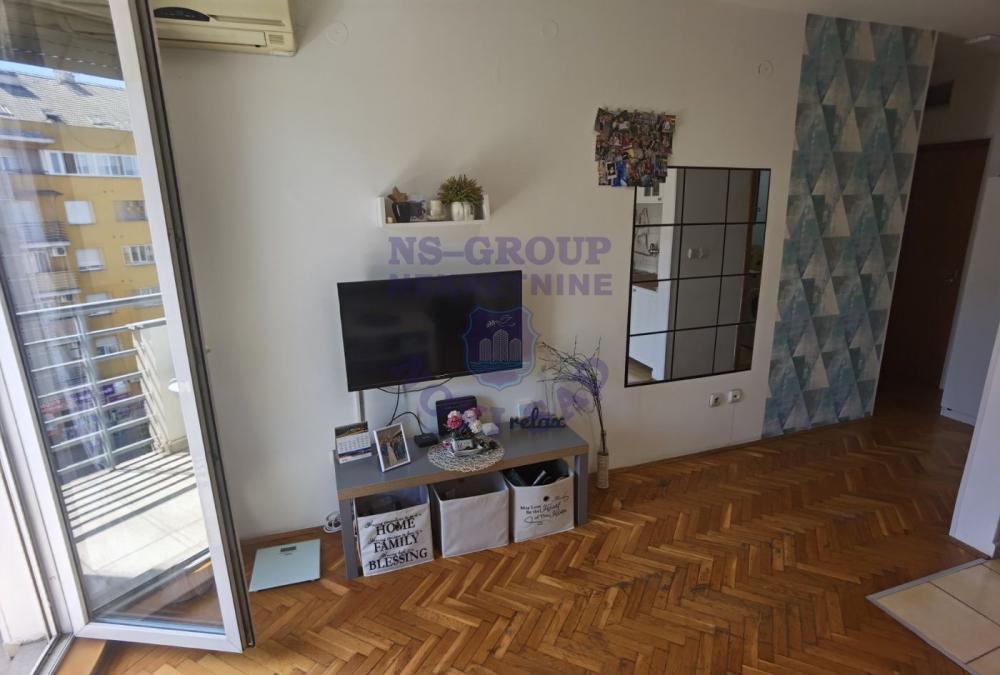 Slika 1 - Garsonjera na Novoj Detelinari