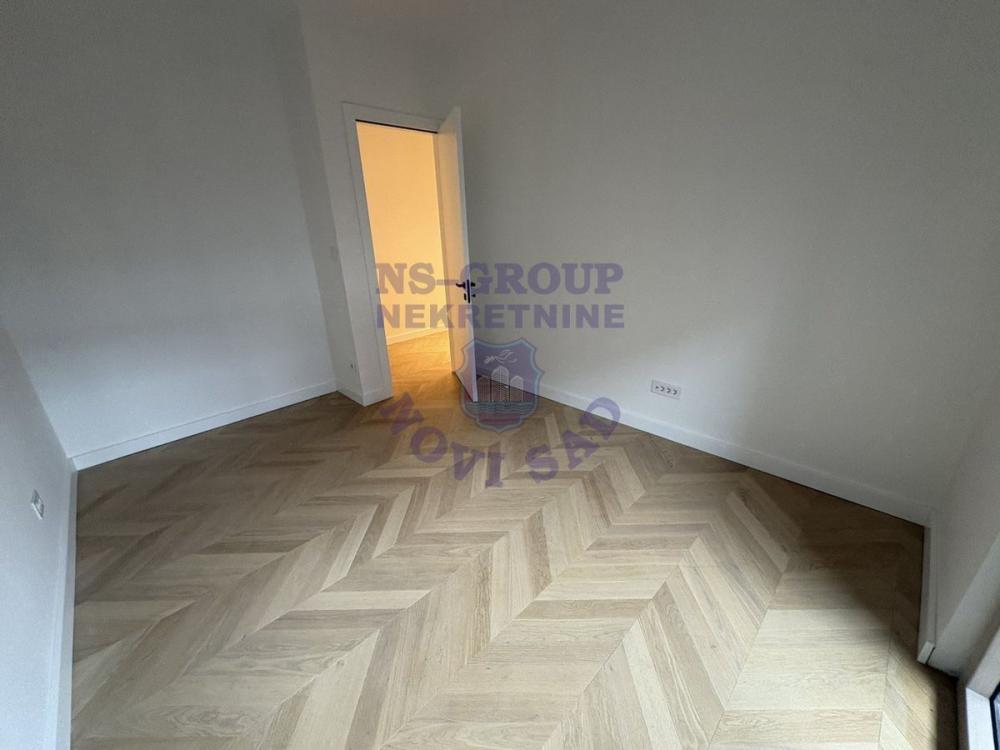 Slika 3 - Fenomenalan cetvorosoban stan na Spensu, vredan vase paznje!!