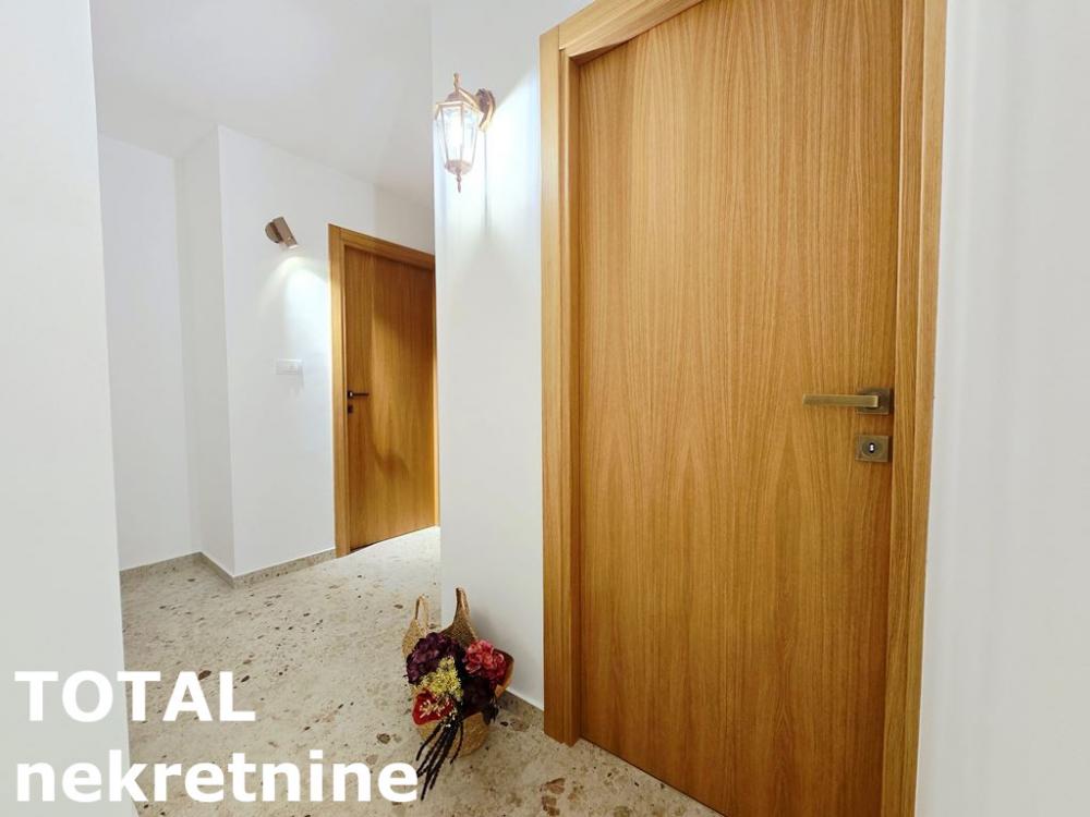 Slika 11 - Stan,NOVI SAD,NOVO NASELJE -  BISTRICA,kv: 70.00, € 192000, ID: 1101524