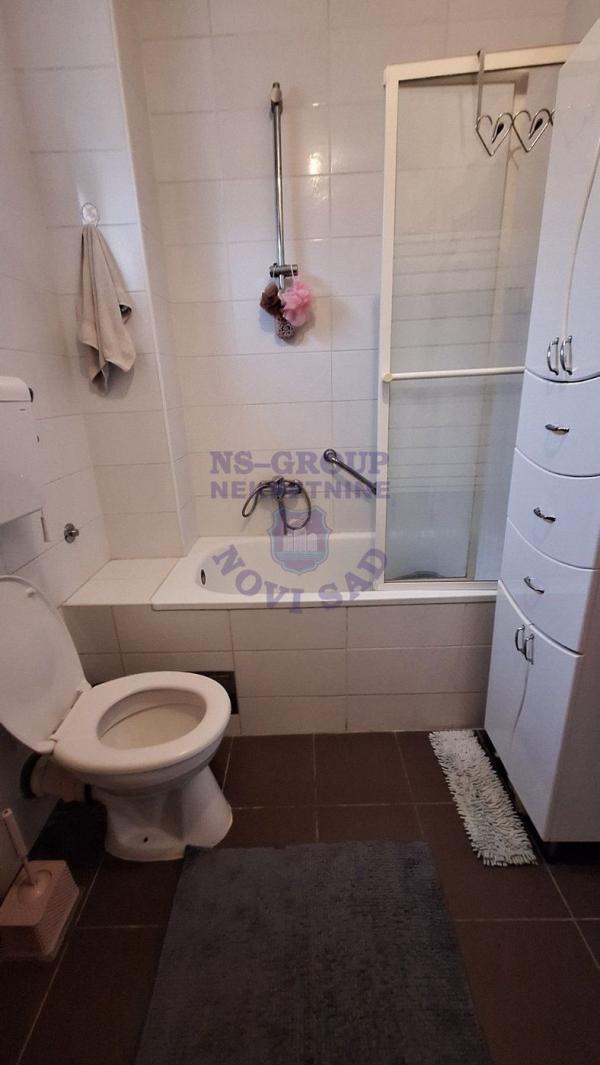 Slika 9 - Nova Detelinara, Četvorosoban - 121m2 -