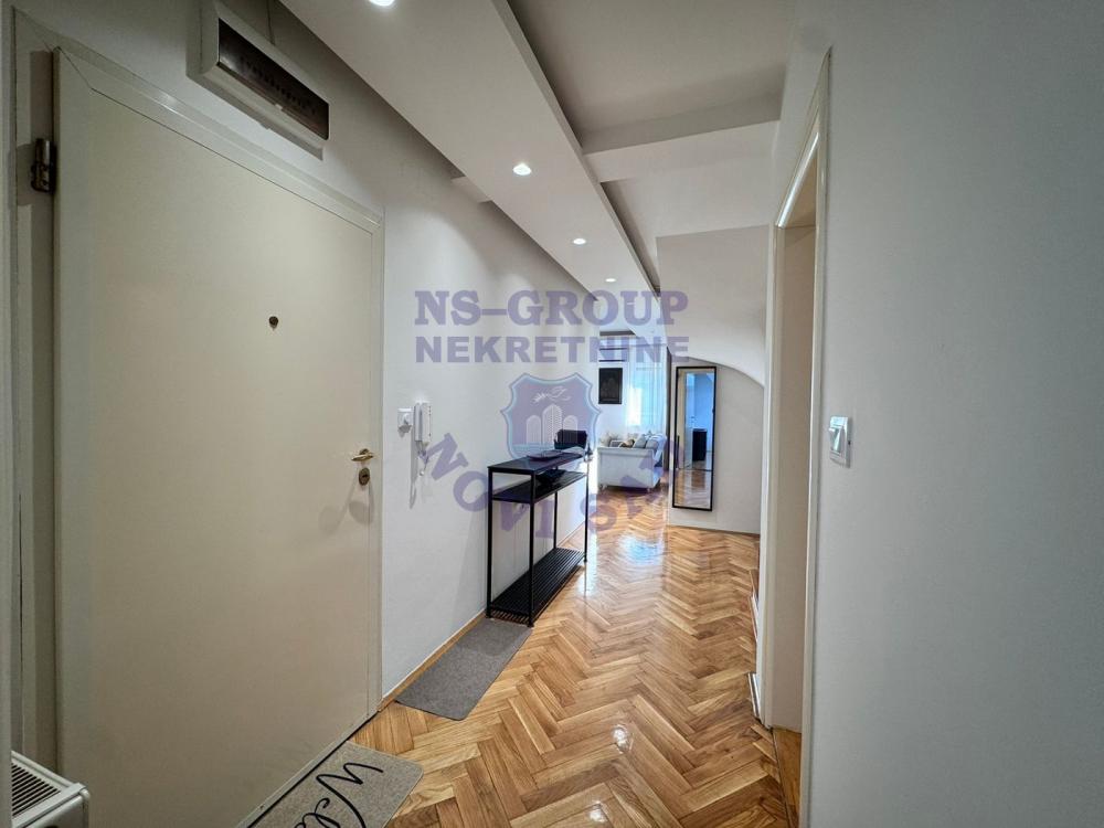 Slika 4 - Troiposoban stan na Novoj Detelinari 