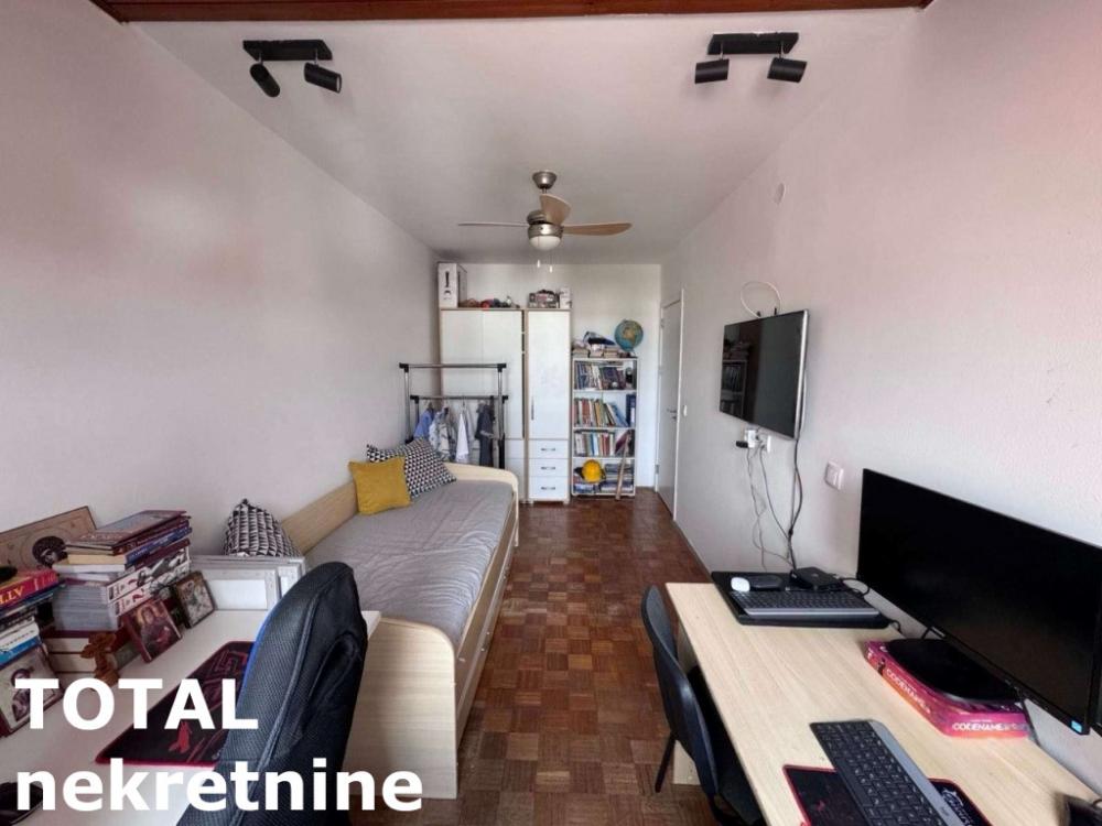 Slika 2 - Stan,NOVI SAD,TELEP,kv: 85.00, € 161000, ID: 1101320