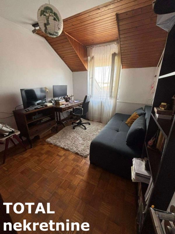 Slika 3 - Stan,NOVI SAD,TELEP,kv: 85.00, € 161000, ID: 1101320