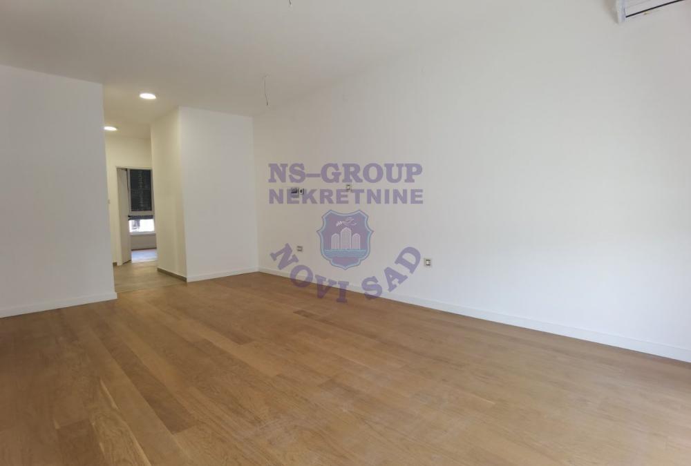 Slika 4 - Novi Sad, četvorosoban stan, 82 m2