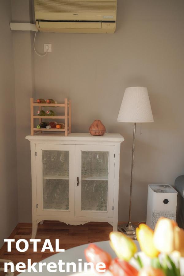 Slika 3 - Stan,NOVI SAD,LIMAN 4,kv: 69.00, € 247200, ID: 1100015