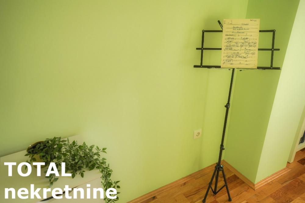 Slika 10 - Stan,NOVI SAD,LIMAN 4,kv: 69.00, € 247200, ID: 1100015