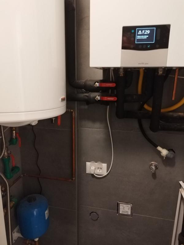 Slika 9 - Stan,NOVI SAD,TELEP,kv: 66.10, € 181800, ID: 1058408