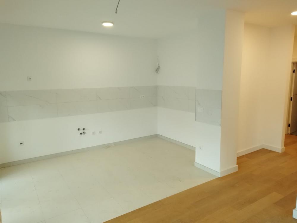 Slika 2 - Stan,NOVI SAD,TELEP,kv: 66.10, € 181800, ID: 1058408