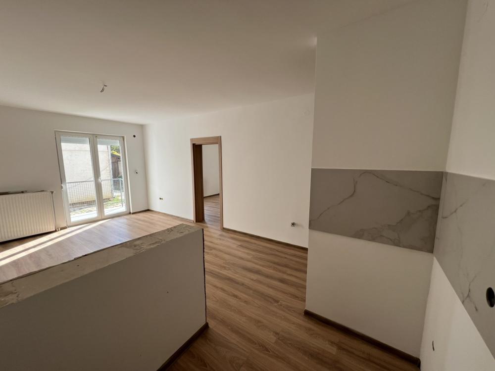 Slika 2 - Stan,NOVI SAD,ADICE,kv: 47.00, € 90000, ID: 1058786