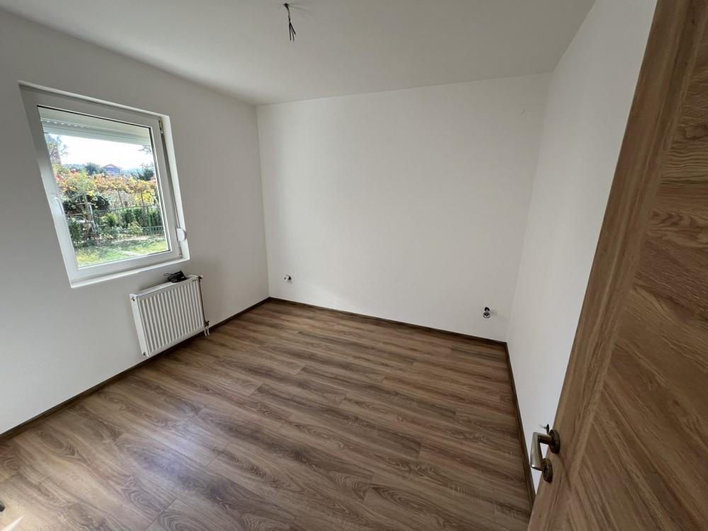 Slika 8 - Stan,NOVI SAD,ADICE,kv: 47.00, € 90000, ID: 1058786