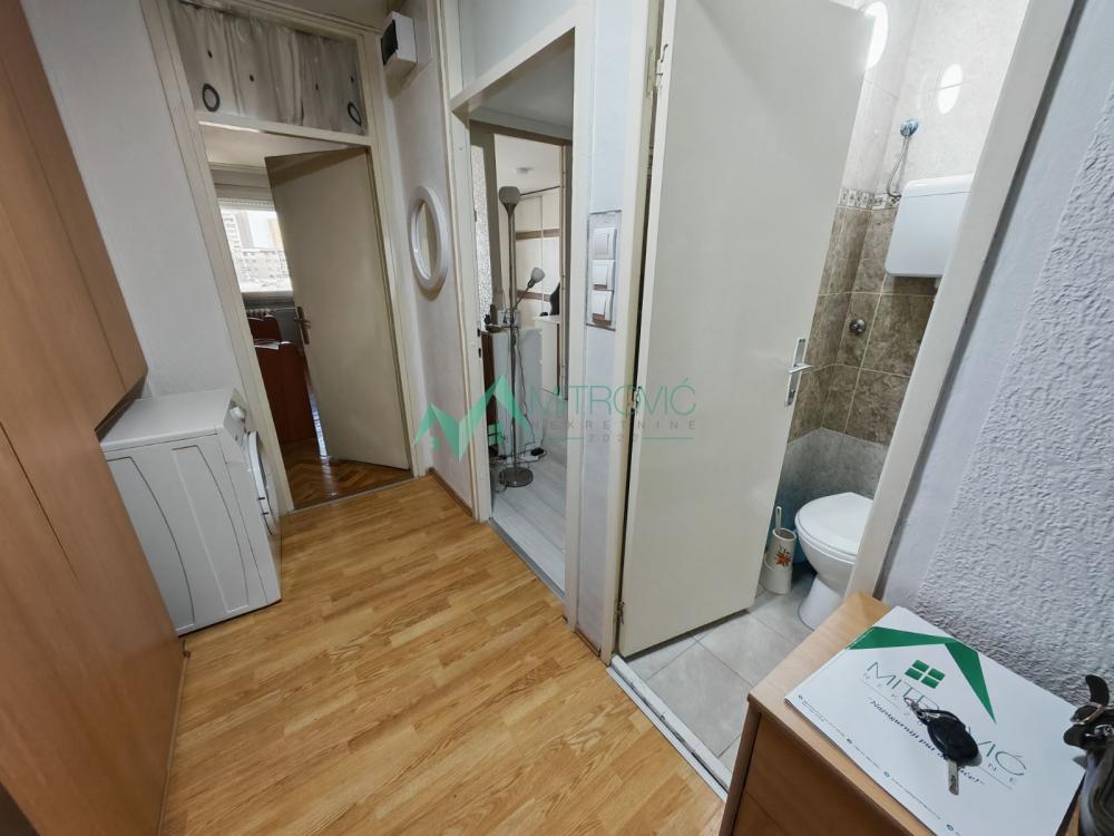 Slika 10 - Liman 3, dvosoban stan, 52m2! 