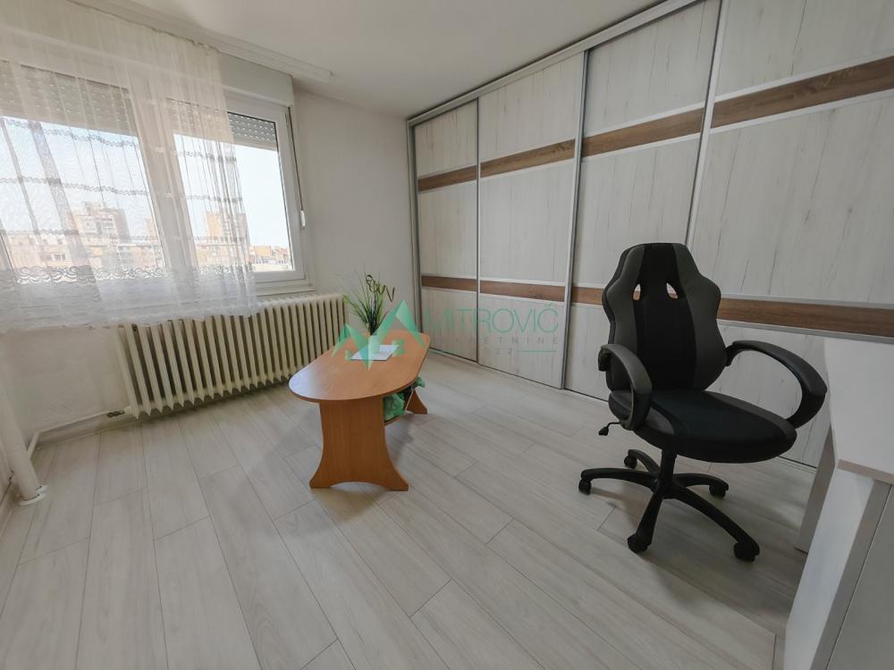 Slika 3 - Liman 3, dvosoban stan, 52m2! 