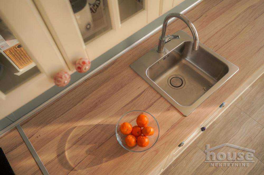 Slika 7 - Stan,NOVI SAD,LIMAN 4,kv: 69.00, € 247200, ID: 1063167