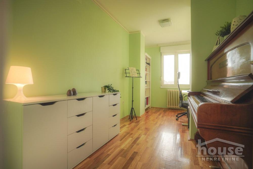 Slika 9 - Stan,NOVI SAD,LIMAN 4,kv: 69.00, € 247200, ID: 1063167