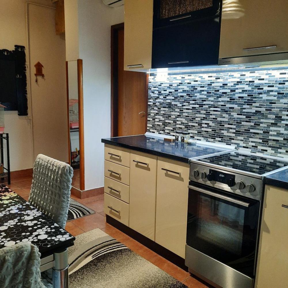 Slika 9 - Prodaja stana, 27m2, Stevana hristica 21 Novi Sad, ima lift