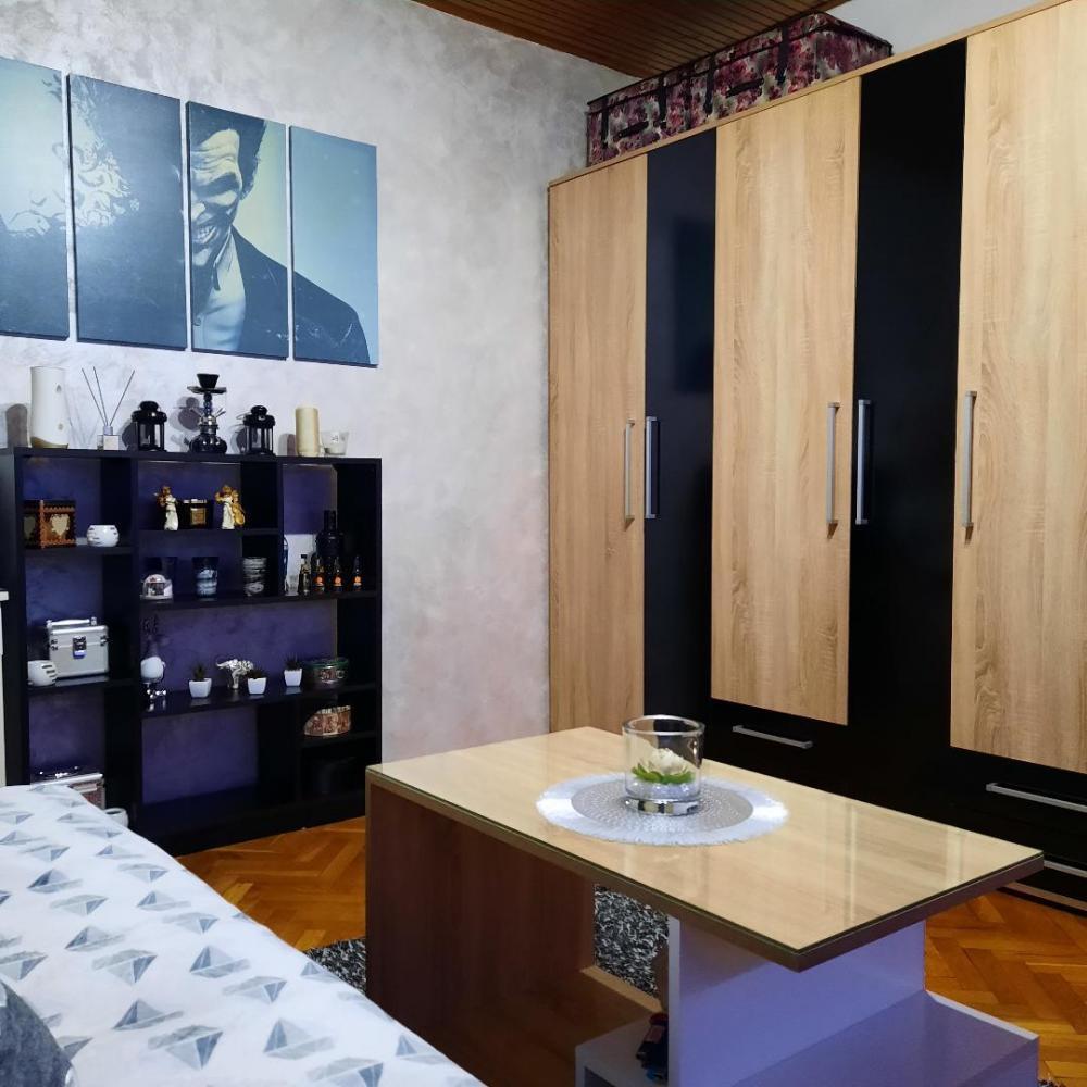 Glavna slika -Prodaja stana, 27m2, Stevana hristica 21 Novi Sad, ima lift